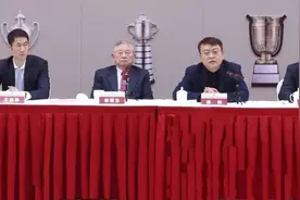 上海市乒乓球协会召开第十一届会员代表大会 王励勤当选会长图片