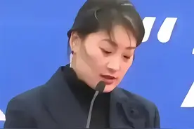 宗馥莉追求者出面道歉！打红伞去追思会并非故意，谁知评论区沦陷图片