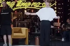 鹿晗演唱会后，有人怀疑是录播，邓超来蹭热度？图片