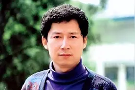 “保安”李春平:娶79岁富婆后继承268亿遗产，转身和21岁女人结婚图片