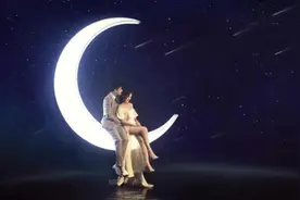 网络用语白月光什么意思，心中喜欢却不能在一起的人图片
