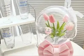 让自己清醒的励志文案“人的眼睛为什么长在前面，是为了往前看”图片