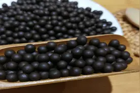 48岁广州男子，每天坚持吃“六味地黄丸”，后来身体怎么样了?图片