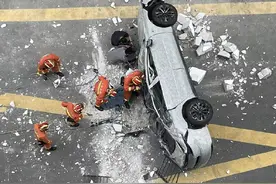 一岗难求和两人坠亡，试车员职业的红与黑图片