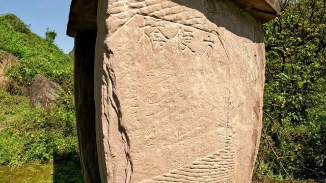 綦江永新石灰沟古道，至今保持原始风貌，太平桥背后故事悲壮感人