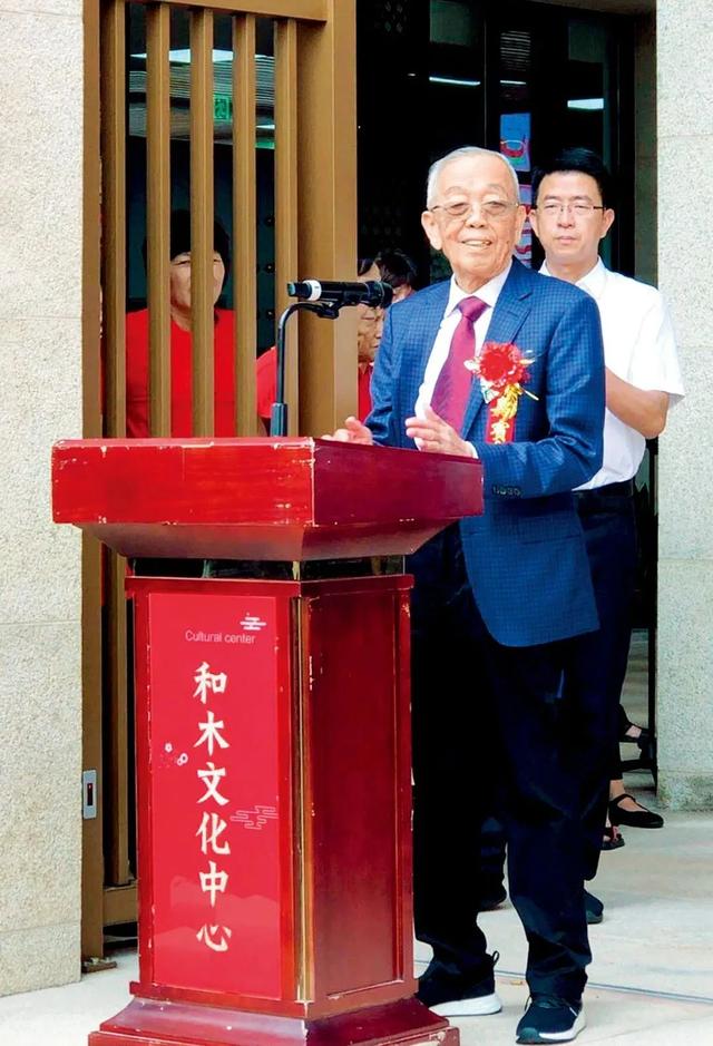 中国慈善家2021年度人物 | 安踏创始人丁和木：积善传家