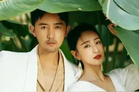 演员毛毅情人节表白爱人侯梦莎，拍写真晒对戒婚后生活甜蜜图片