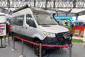 新车首发！宇通全新奔驰斯宾特B型车外观曝光！图片