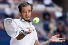 遗憾退赛，梅德韦杰夫依然还是95后领头羊及最强一满贯图片