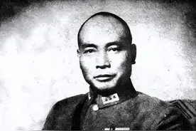 两位恩人劝说起义，汤恩伯才知：两个生死之交，是红色卧底图片