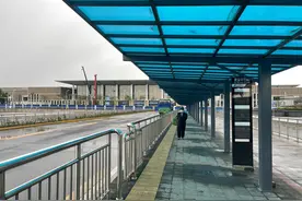 车辆走高架，行人走通廊 北京丰台站“五一”又有新变化图片