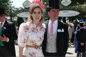 碧翠丝公主又变美！穿粉花裙出席赛马会，给6岁亚洲脸继子当后妈图片