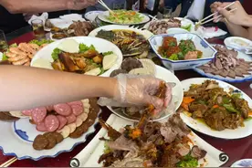 俗语：“一辈子吃不上四个菜”，究竟是什么意思？看完恍然大悟！图片