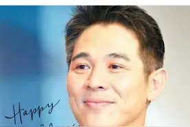 李连杰59岁生日，大女儿合照为爸爸庆生，李连杰五官变化大瘦脱相图片