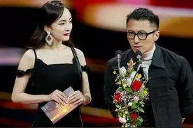 谢霆锋刚离婚不久 杨幂去探班 当时有人调侃“你俩在一起得了”图片