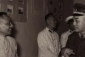 78年彭德怀追悼会即将举行，悼词迟迟未定，邓小平拍板：我来改吧图片