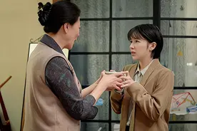 “儿媳没陪嫁，司仪一会就这么说”婚礼后婆婆痛哭：实话不让说？图片