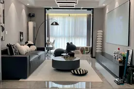 坚持极简主义的浙江夫妇，把家装修得一尘不染，透着骨子里的高级图片