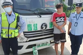 【百日行动】武汉江汉交警查获武汉首例新能源“双胞胎”套牌货车图片