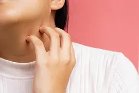 乳胶枕含有毒物质，不仅过敏还致癌？乳胶枕危害有多大？真相来了图片