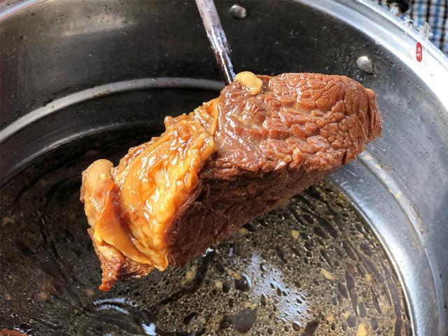 卤牛肉的做法 2026年卤牛肉的做法和步骤＂,＂no_ai_sug＂:true},{＂type＂:＂