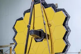 韦伯太空望远镜耗资超百亿美元，假如交给马斯克发射，能便宜吗？图片