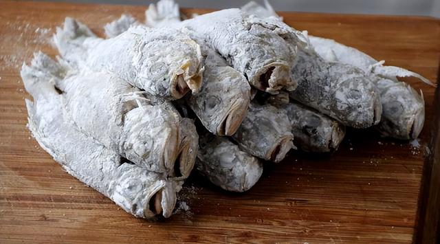 什么叫黄花鱼和黄鱼有什么区别 2025年什么叫黄花鱼和黄鱼有什么区别图