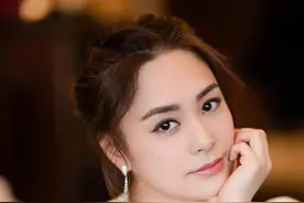 脸上这4处是真正的“美人痣”，别轻易点掉，有高级感还更添风情图片