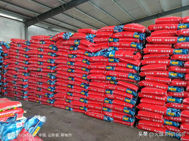 底肥选好 全年无忧 施底肥新方案！一底顶十追！是有机肥的数倍以上