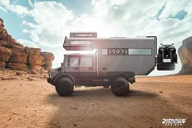 高达600多万的乌尼莫克5032越野房车！车厢和底盘可分离设计图片