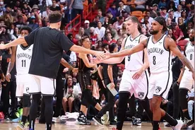 常规赛报销，纳什正式官宣！杜兰特太无奈，欧文遭炮轰成罪魁祸首图片