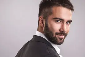 以男性来说，他们有哪些基因会世代传承下去，且只传给雄性后代？图片