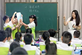 毕业后才明白，“公立学校和私立学校”的区别，怪不得学费这么贵图片