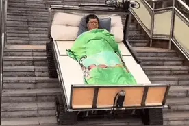 “手搓”搓搓搓搓搓搓出一个全宇宙图片