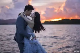 孙杨感谢困难，谈新婚妻子张豆豆：是她支持我重返泳池，身份转变让我更有责任感图片