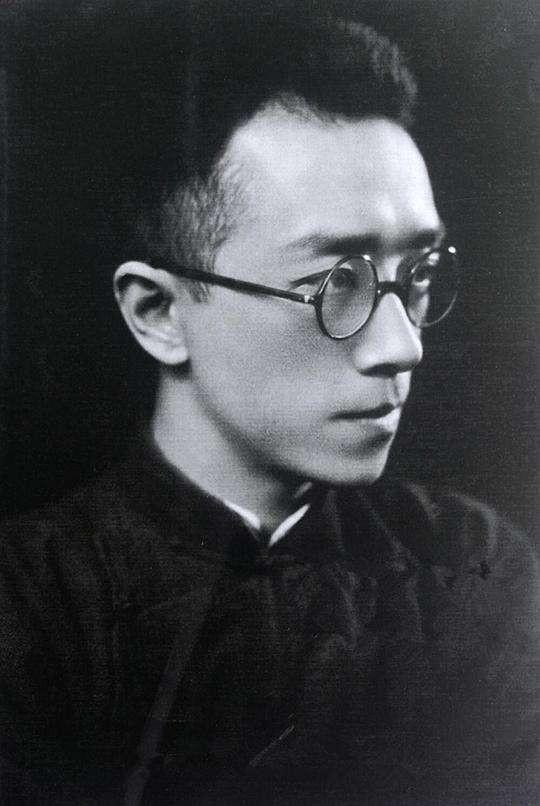 民国时期倡导“天乳运动”：女性不准束胸，违者罚款50大洋