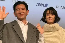 赵丽颖和知名导演恋情曝光，男方有家里的门禁卡，还带想想买玩具图片