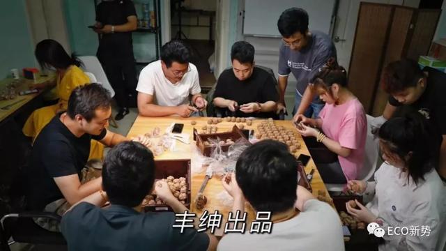 qq好友申请多久失效(最早的QQ用户现在怎么样了) qq好友申请多久失效(最早的QQ用户现在怎么样了)