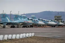 每隔一分钟起飞一架，要3天才能飞完，俄空军到底有多少飞机？图片