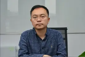 十亿换一命！京东原副总裁蔡磊，对抗渐冻症4年，如今怎么样了？图片