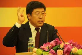 2023年刚到来，十大胡说八道“专家”已出炉，网友：不食人间烟火图片