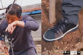 李亚鹏北京小院被铲平，抱娃含泪哭泣，现状让人唏嘘不已图片