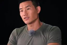 “嘎子”谢孟伟再惹争议？直播间摸女助理大腿，网友：猥琐男图片