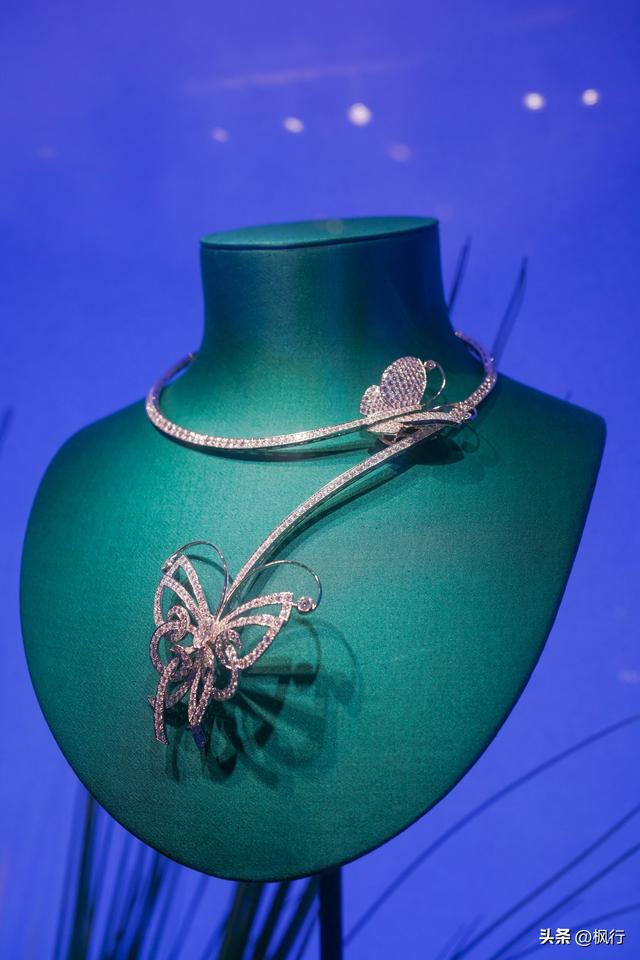 꾭䣬ʱű龭ѴչӭɫйϦ