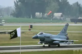 第二批歼-10CE即将到位！巴基斯坦三军装备，未来还能添点啥？图片