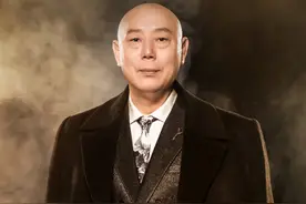 北京四李之一：90年代身家过亿，7000个美女前来应聘，月薪五六千图片
