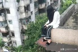 一位抑郁症女孩儿，讲诉跳楼时的真实体验和跳楼后的真实感受…图片