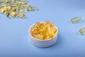 鱼油真的可以降血脂吗，有心脑血管疾病，吃鱼油管用吗？图片