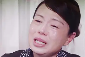 许妈心中永远的痛：我的亲生儿子见的第一面的不是我啊，回不去了图片