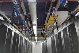 数据机房中智能小母线与列头柜方案的对比分析图片